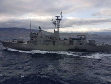 «Αστραπές» και «βροντές» από το Πολεμικό Ναυτικό: Σε πλήρη δράση ο ελληνικός στόλος (φώτο)
